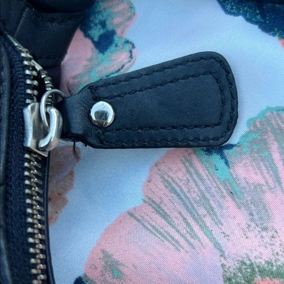 Great condition Coach - Picture 7 of 10